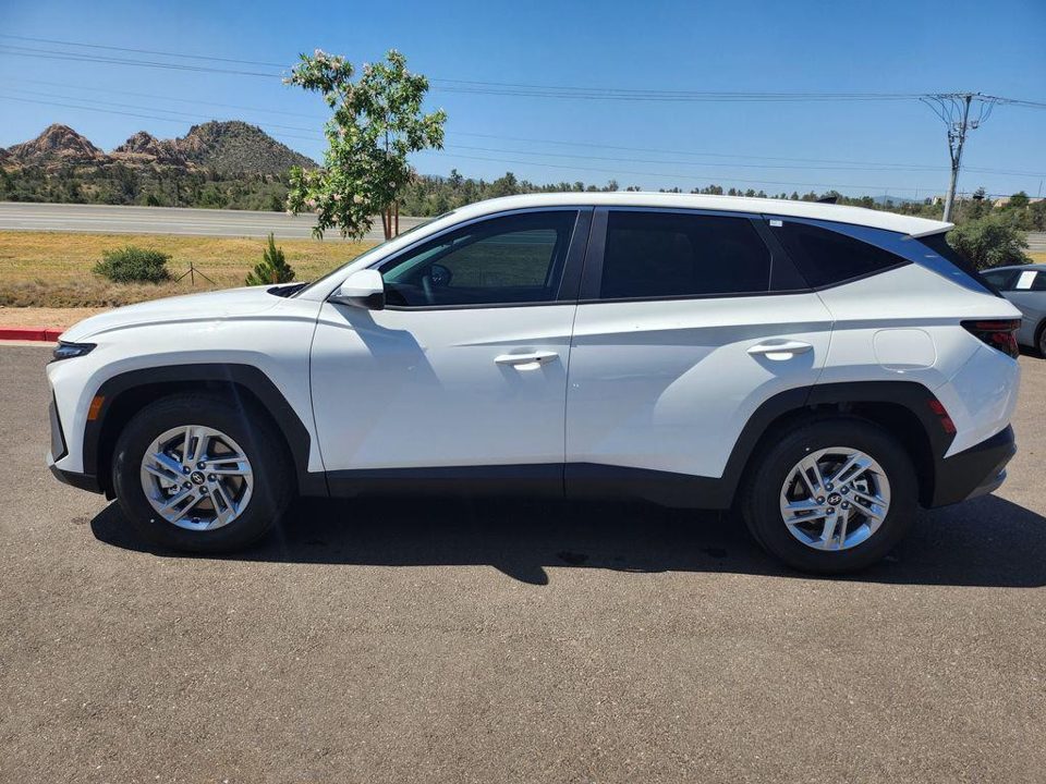 2026 Hyundai Tucson SE
