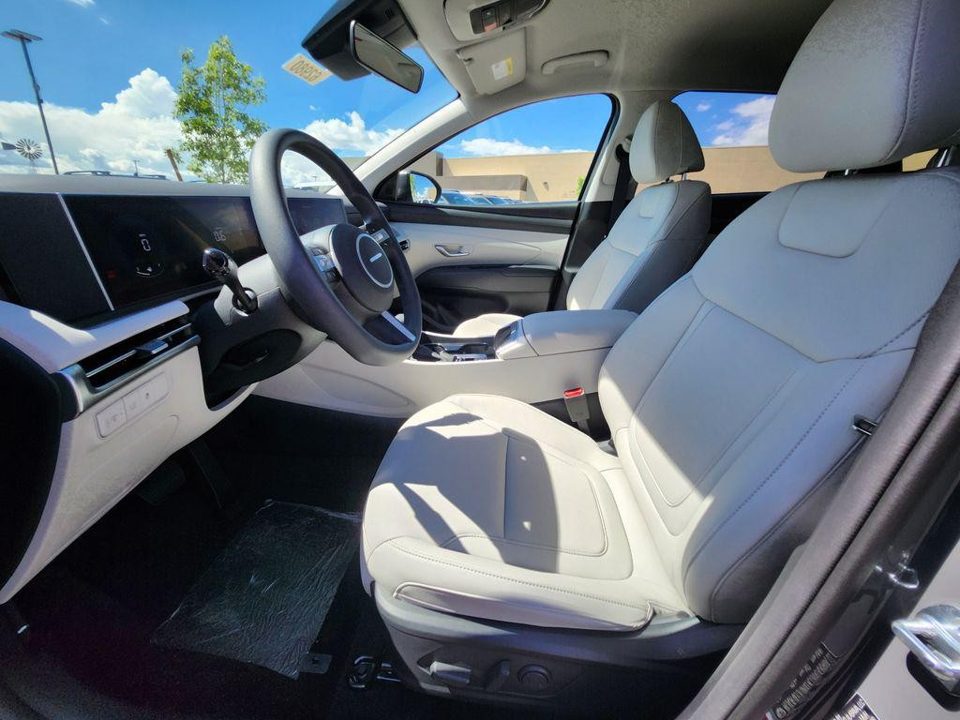 2026 Hyundai Tucson SEL Plus