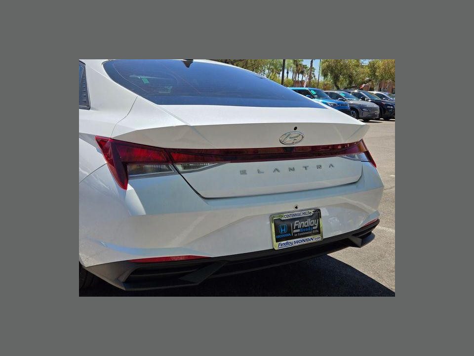 2022 Hyundai Elantra SEL