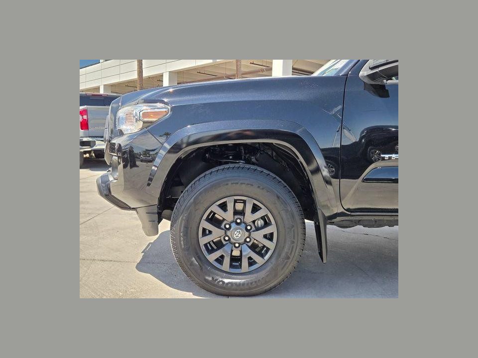 2021 Toyota Tacoma SR5 V6