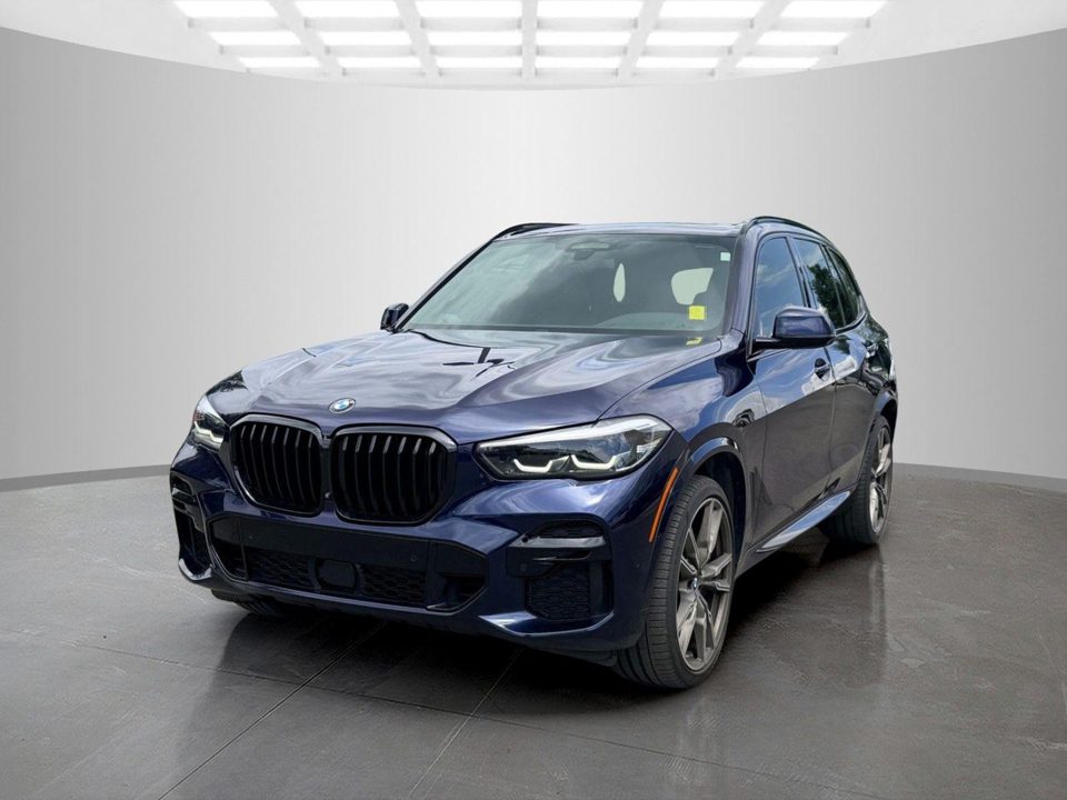 2022 BMW X5 M50i