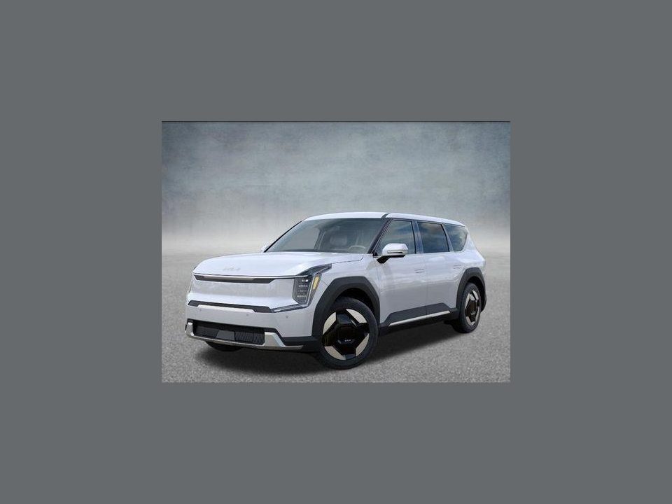 2026 Kia EV9 Light Short Range