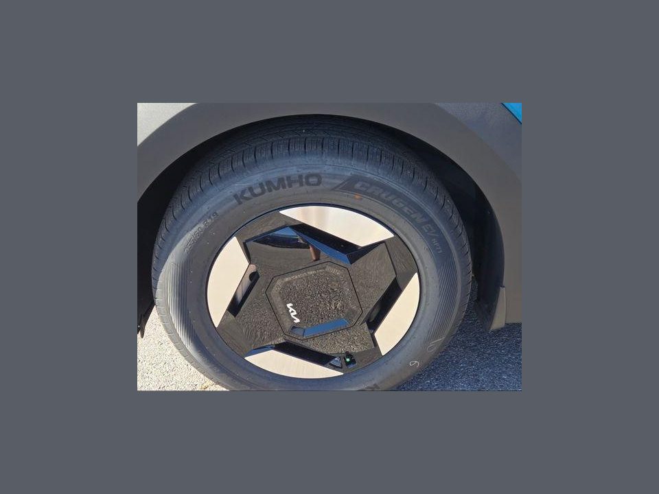 2026 Kia EV9 Wind