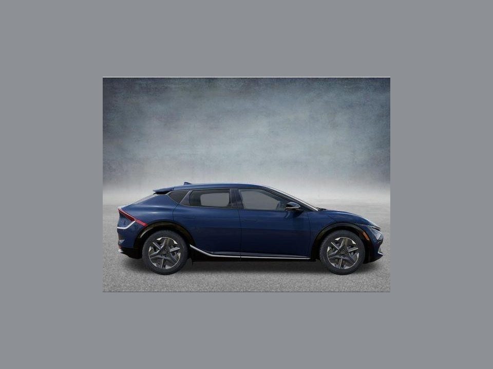2026 Kia EV6 Light RWD
