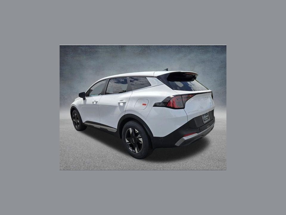 2026 Kia Sportage LX