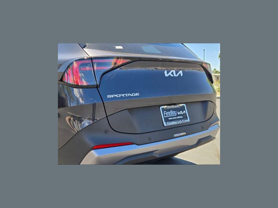2026 Kia Sportage EX
