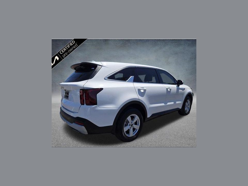 2026 Kia Sorento LX