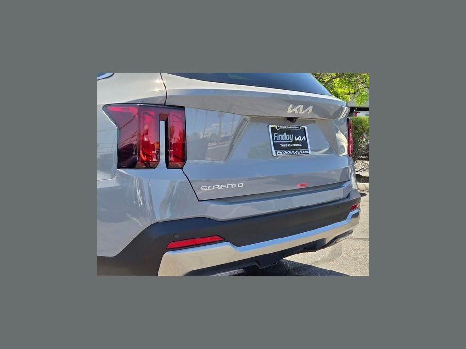 2026 Kia Sorento S