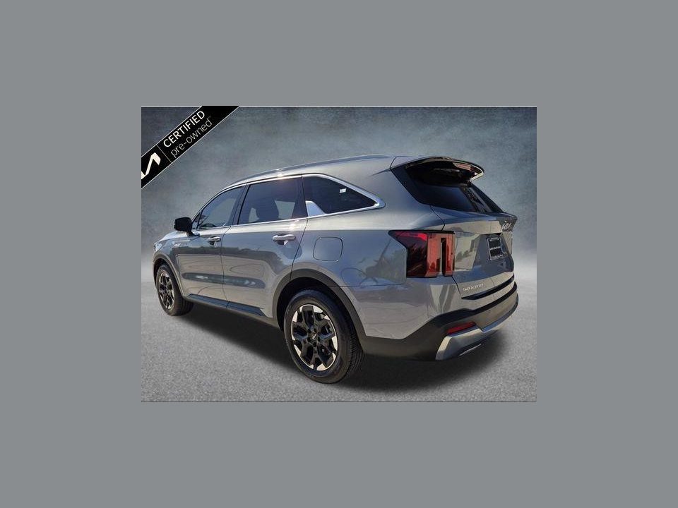 2025 Kia Sorento S