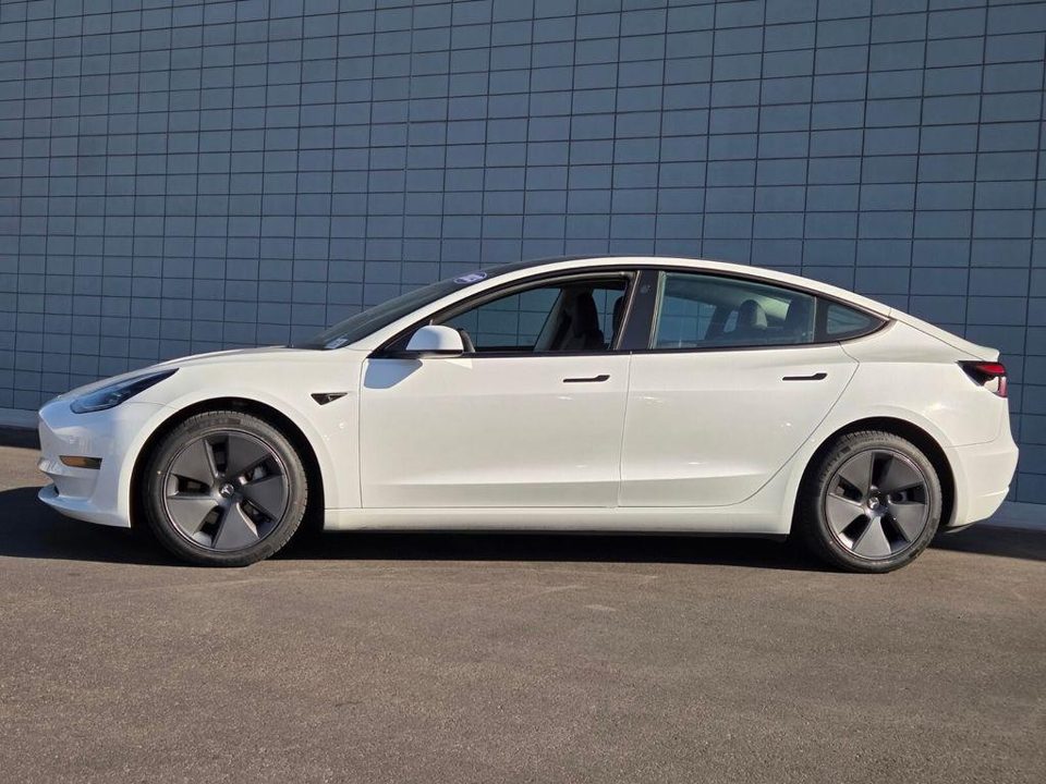 2023 Tesla Model 3 Rear-Wheel Drive