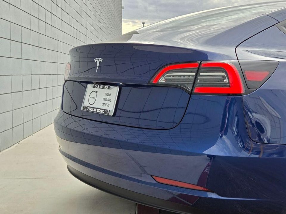 2023 Tesla Model 3 Rear-Wheel Drive