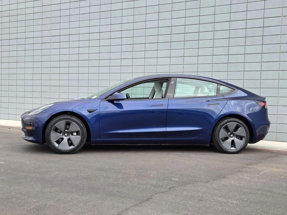 2023 Tesla Model 3 Rear-Wheel Drive