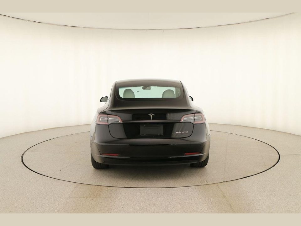 2022 Tesla Model 3 Performance Dual Motor All-Wheel Drive
