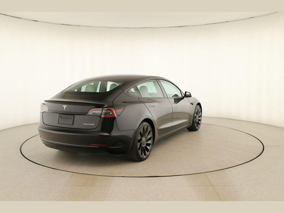2022 Tesla Model 3 Performance Dual Motor All-Wheel Drive