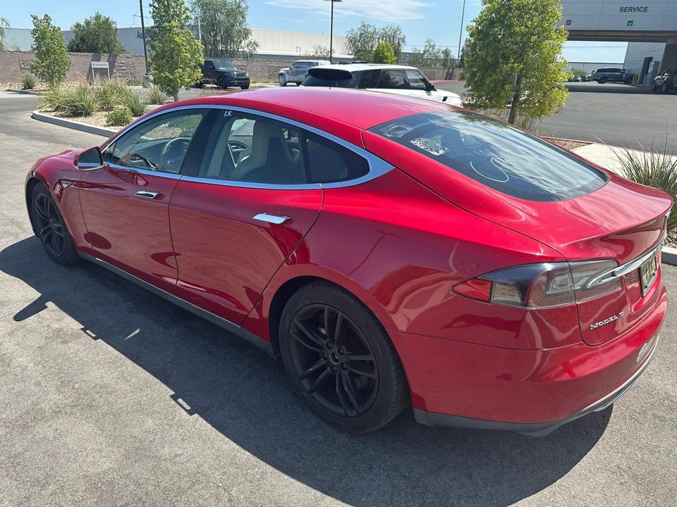 2016 Tesla Model S 75D