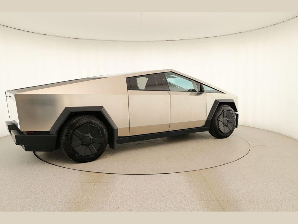2024 Tesla Cybertruck All-Wheel Drive