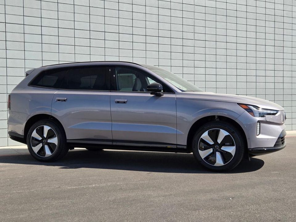 2026 Volvo EX90 Plus, Single Motor, Fully electric, 7 Seats