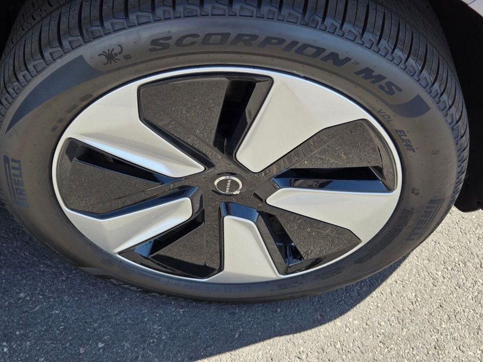 2026 Volvo EX90 Plus, Single Motor, Fully electric, 7 Seats