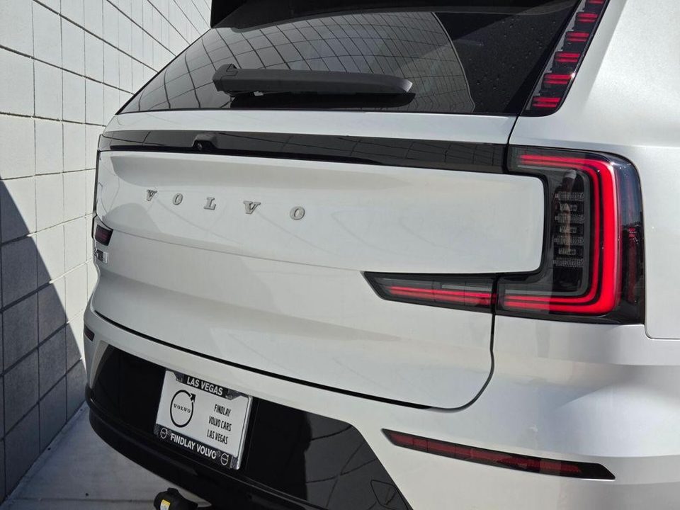 2025 Volvo EX90 Ultra, Twin Motor Performance, Fully electric, 7 Seats