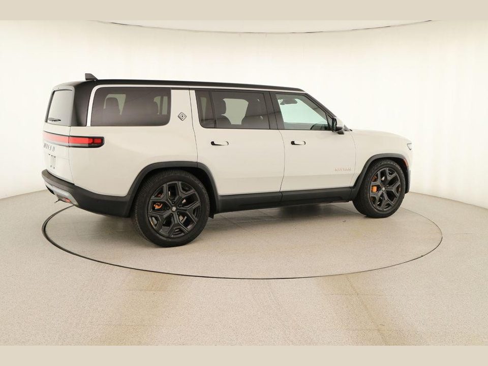 2024 Rivian R1S Adventure Quad Motor Large Pack