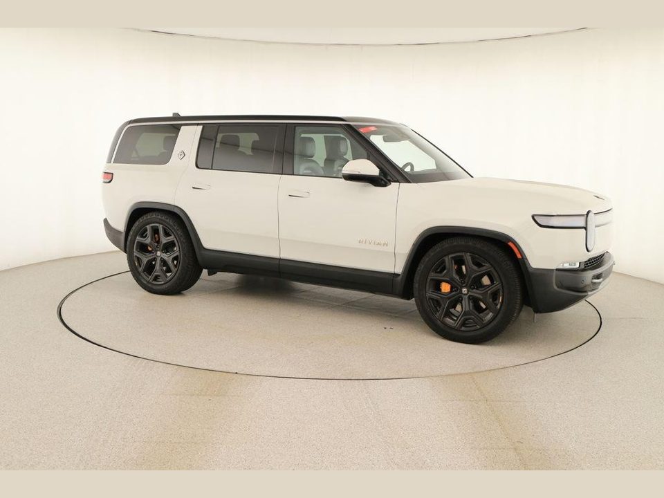 2024 Rivian R1S Adventure Quad Motor Large Pack