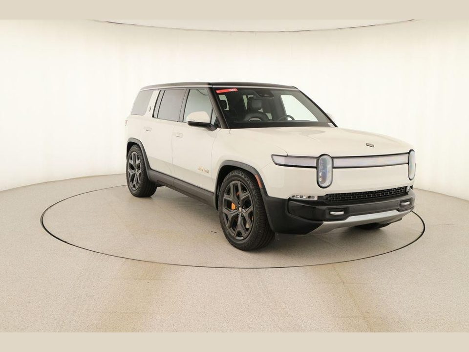 2024 Rivian R1S Adventure Quad Motor Large Pack