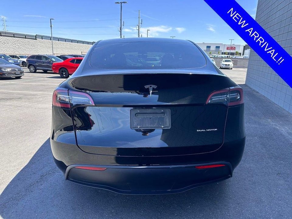 2023 Tesla Model Y Long Range Dual Motor All-Wheel Drive