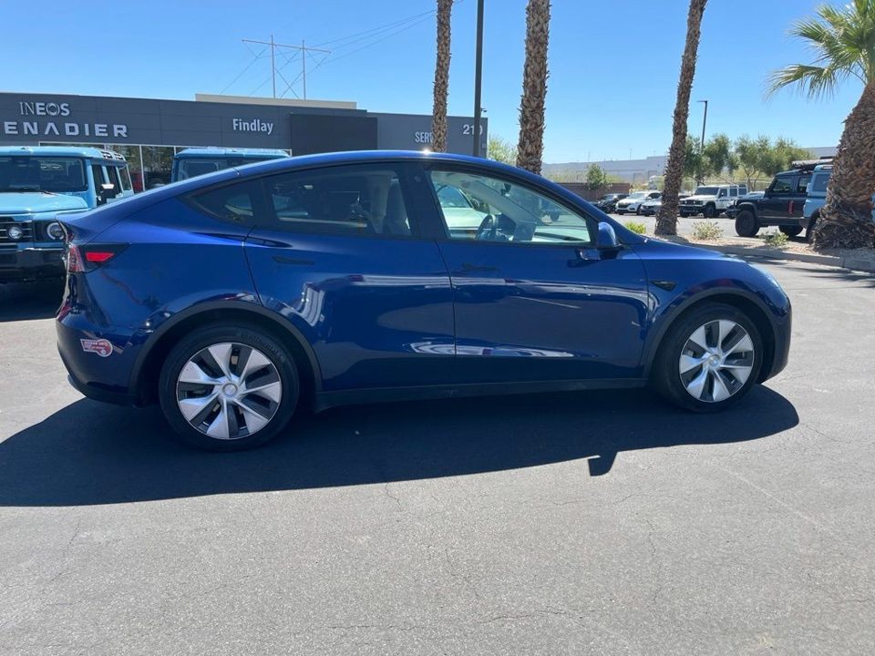 2023 Tesla Model Y Long Range