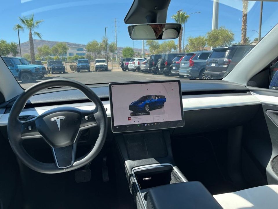 2023 Tesla Model Y Long Range