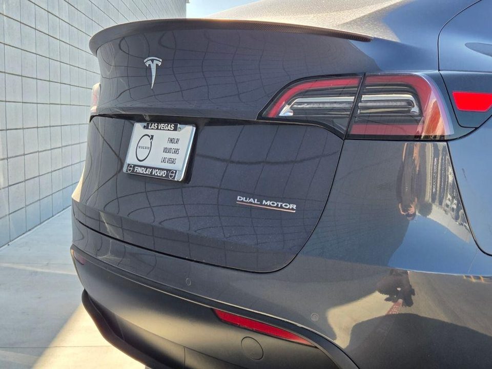 2022 Tesla Model Y Performance Dual Motor All-Wheel Drive