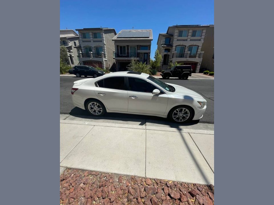 2010 Nissan Maxima SV