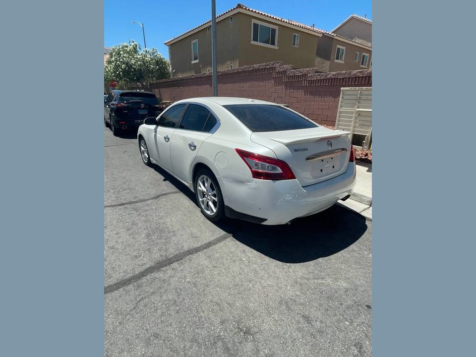2010 Nissan Maxima SV