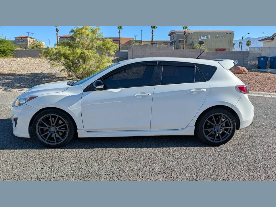 2013 Mazda Grand Touring