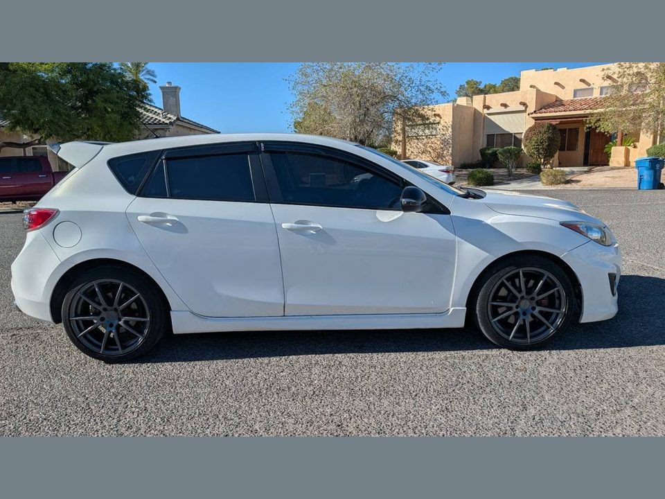 2013 Mazda Grand Touring