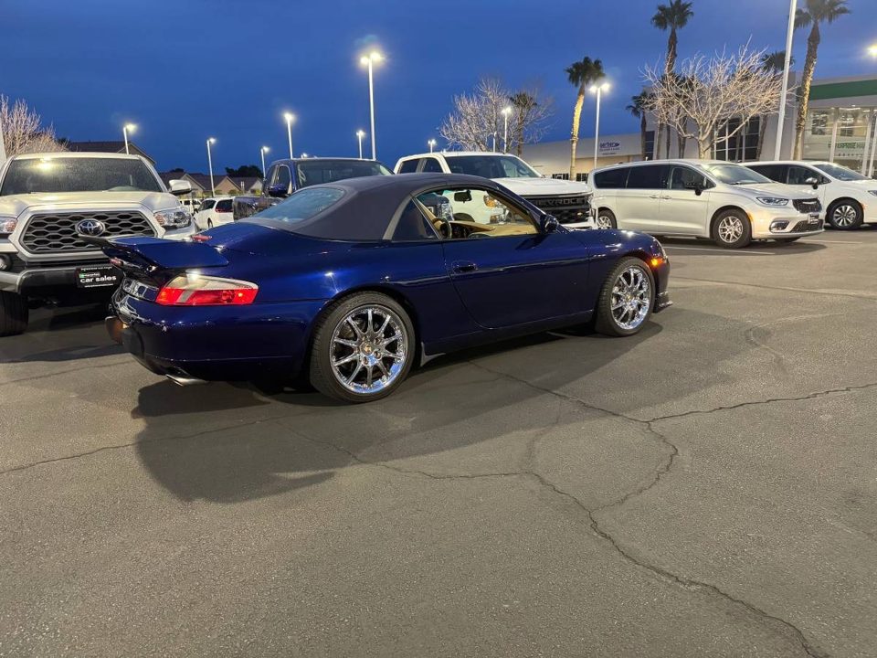 2001 Porsche 911 996