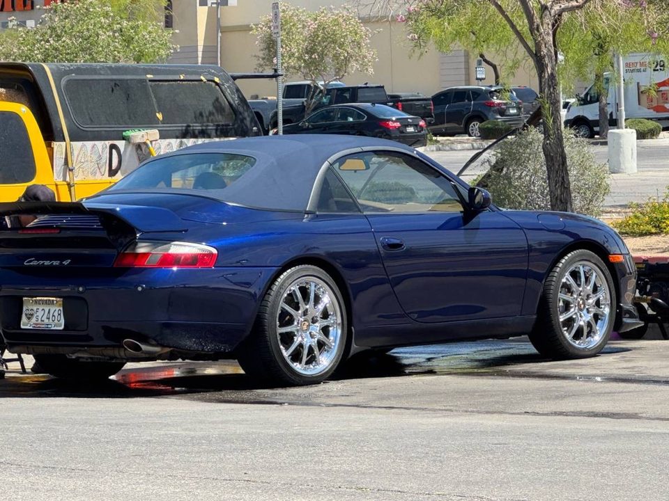 2001 Porsche 911 996