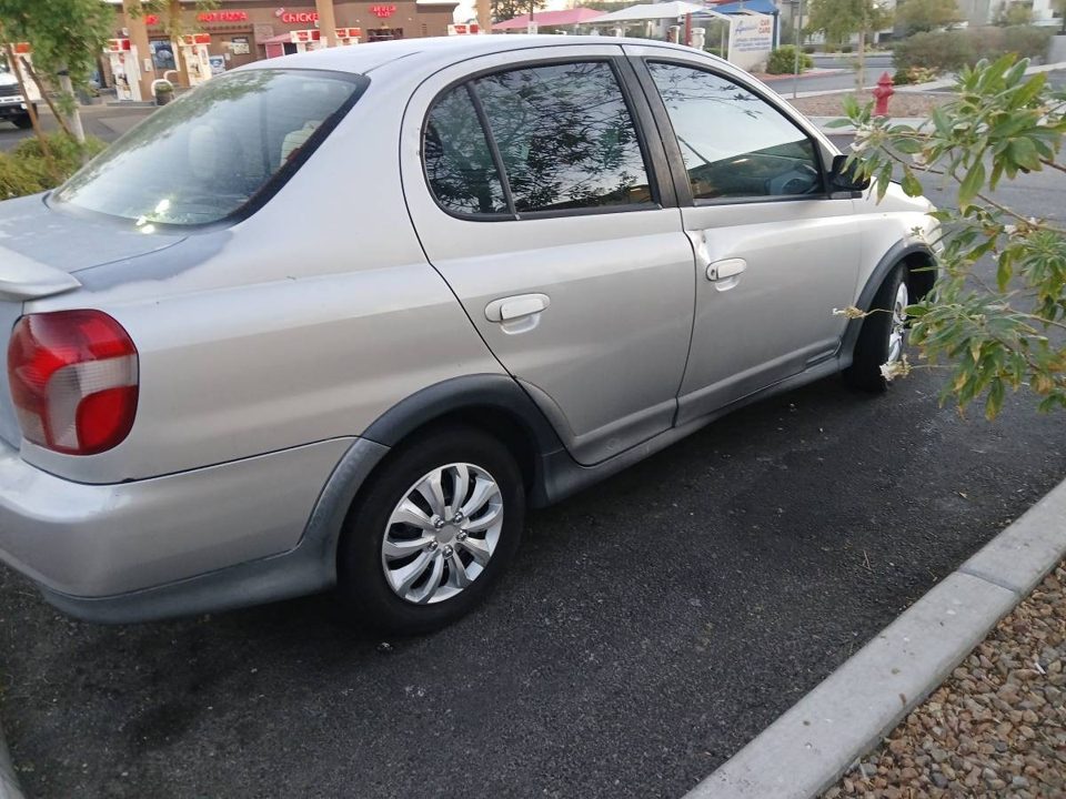 2002 Toyota Echo