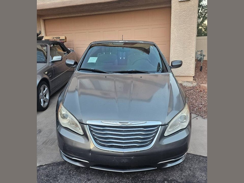2012 Chrysler 200 Convertible Limited