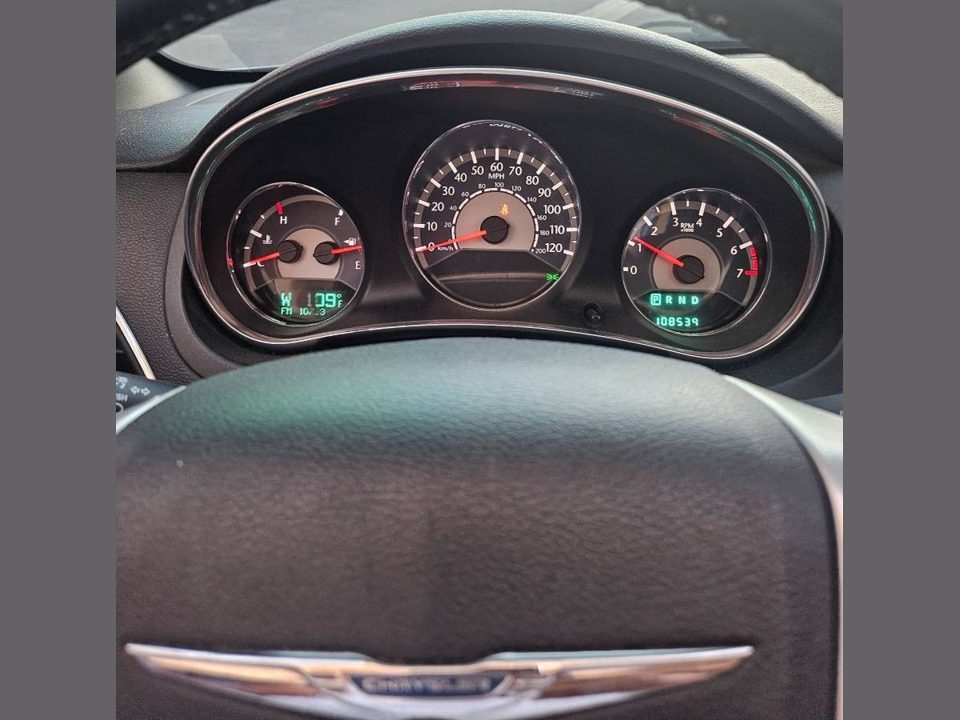 2012 Chrysler 200 Convertible Limited
