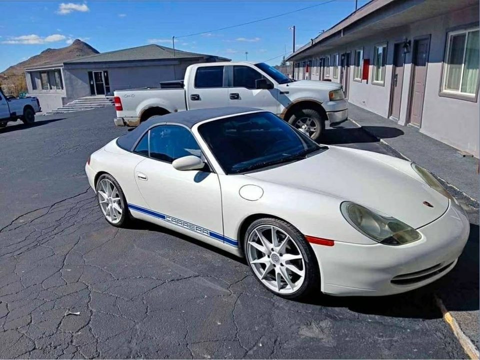 2000 Porsche 911 4s Cabriolet