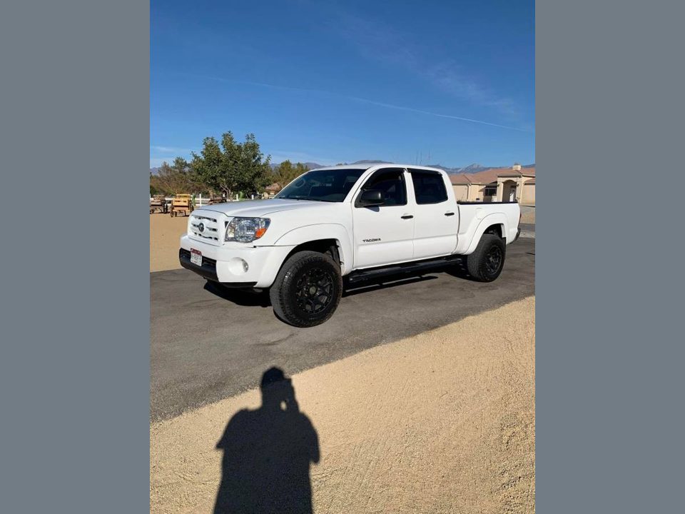 2005 TOTOTA TACOMA