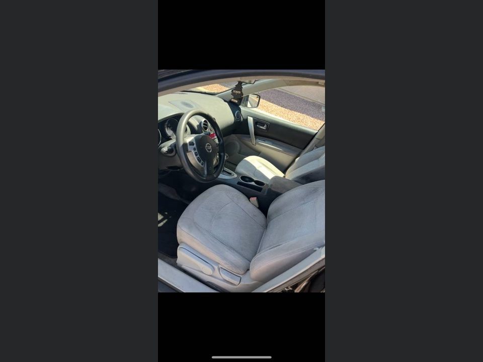 2010 Nissan rogue ( 189K )