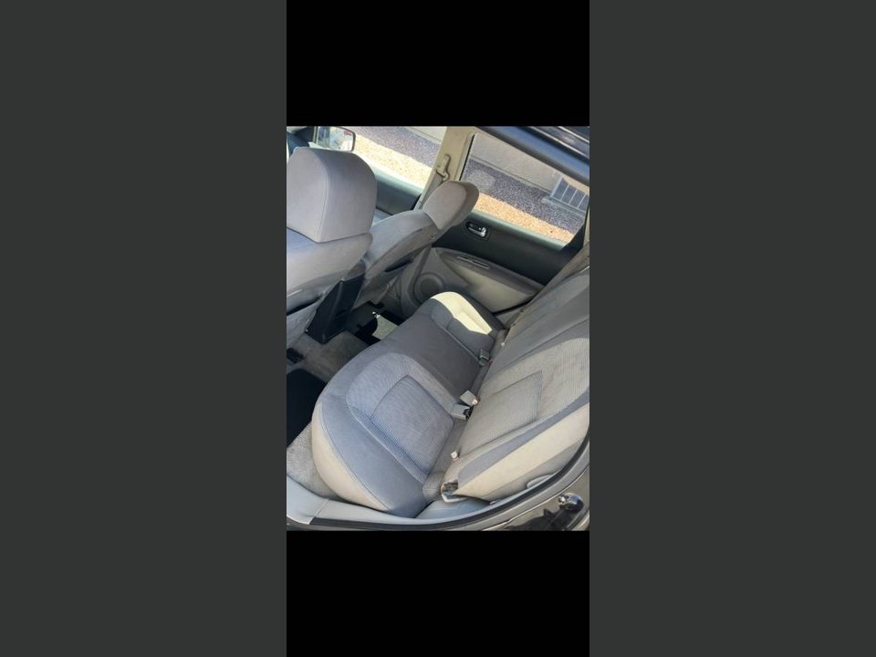 2010 Nissan rogue ( 189K )