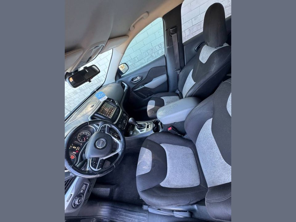 2014 Jeep Cherokee latitude 4x4