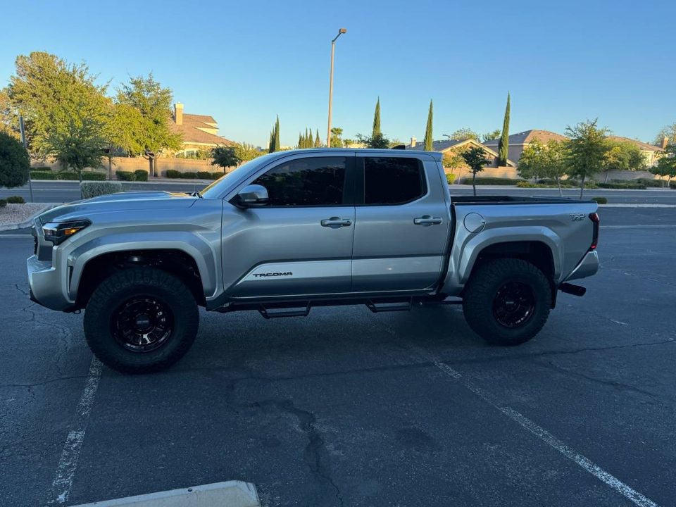 2025 Toyota Tacoma TRD Sport 4x4