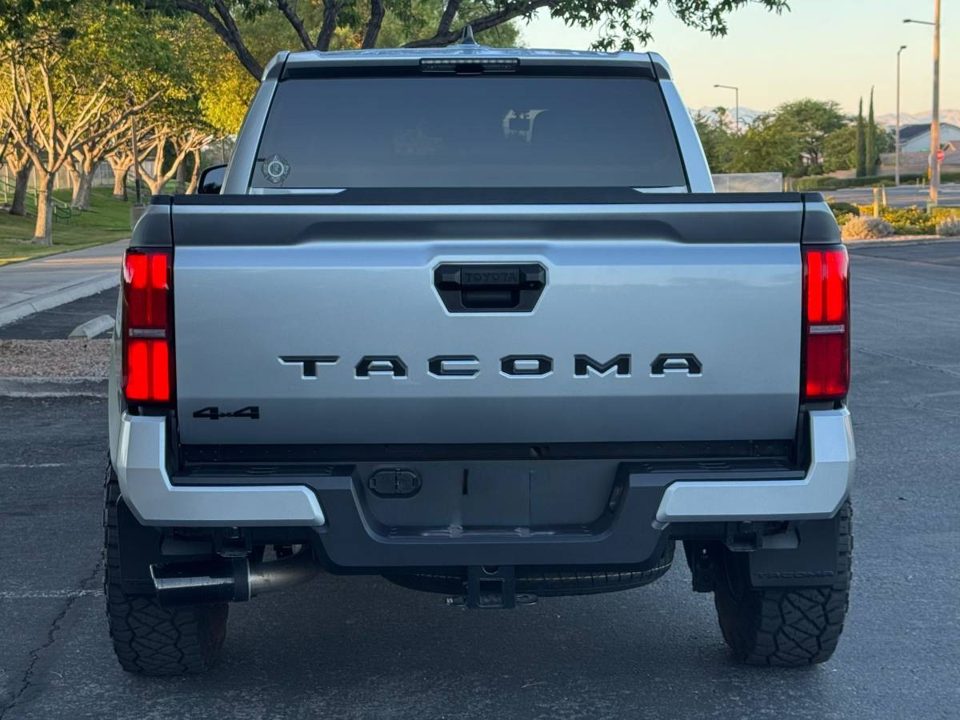 2025 Toyota Tacoma TRD Sport 4x4