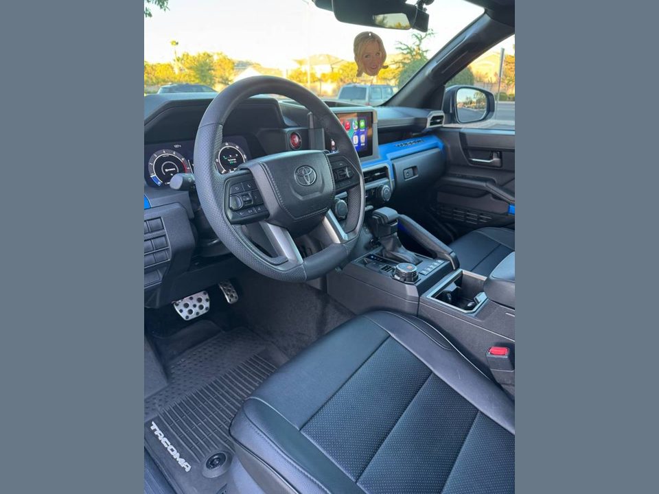 2025 Toyota Tacoma TRD Sport 4x4