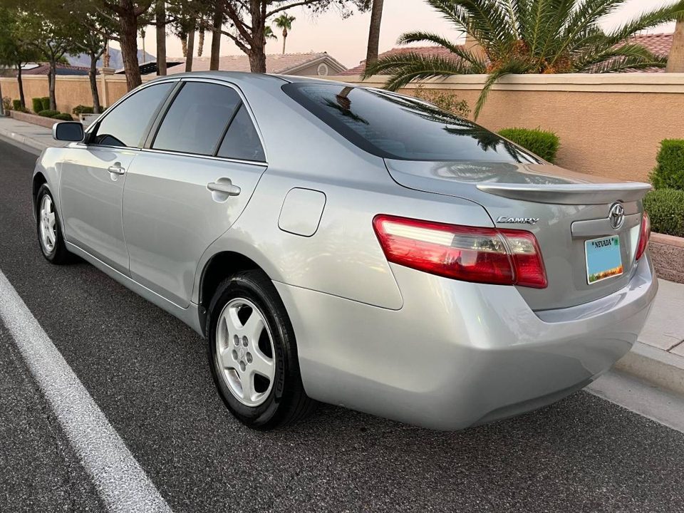 2008 Toyota CAMRY LE. (4-CYL)