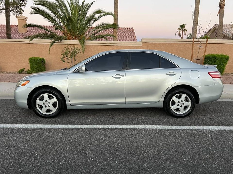 2008 Toyota CAMRY LE. (4-CYL)