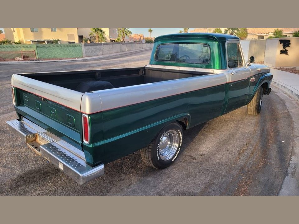 1965 Ford F100